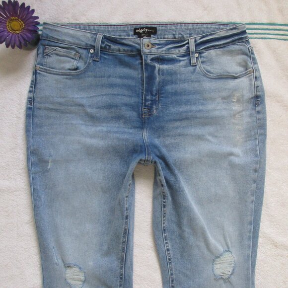 New Maurices EDGELY Jeans Size 20W Curvy High Rise Slim Boot Cut Denim - Picture 1 of 7